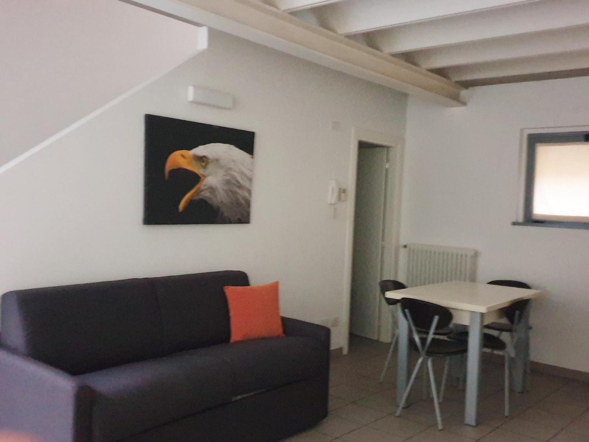 Appartamenti Tra Lago E Montagna Casa Ideale Lecco Bagian luar foto
